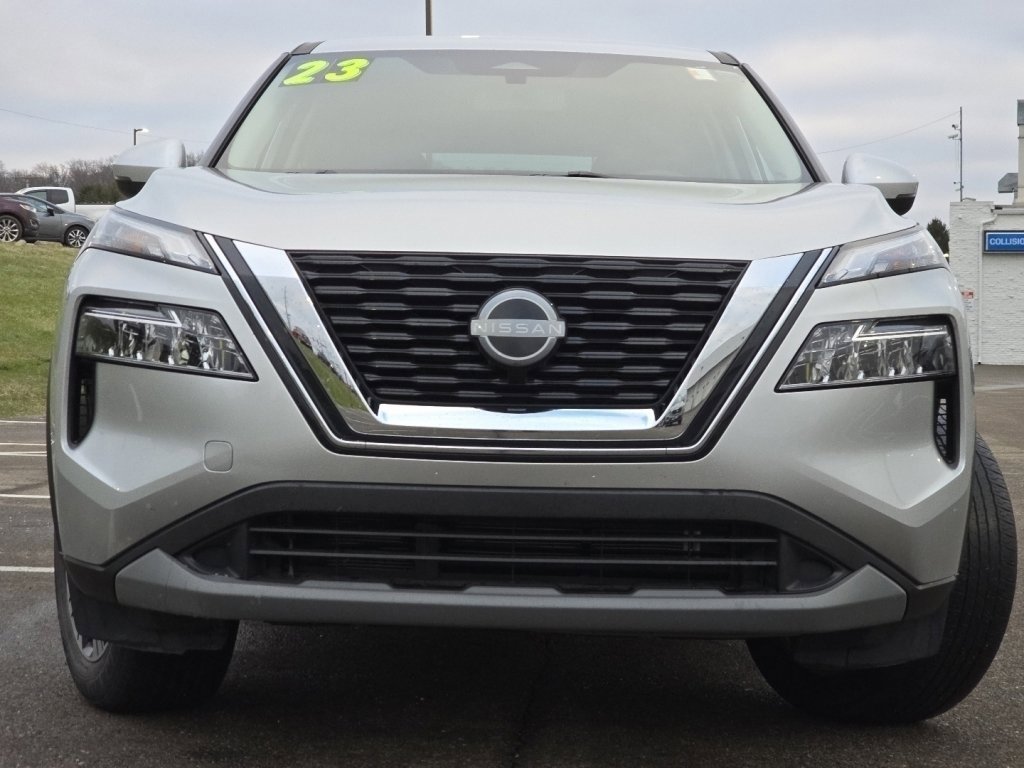 Certified 2023 Nissan Rogue SV image 17
