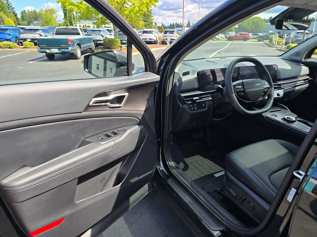 Certified 2026 Kia Sportage EX w/ EX Panoramic Sunroof Package AWD/4WD image 7