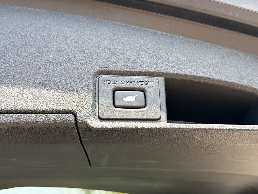 Used 2023 Acura RDX w/ Technology Package image 38