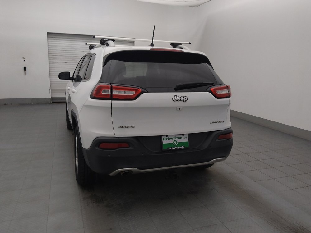 Used 2017 Jeep Cherokee Limited w/ Technology Group image 6