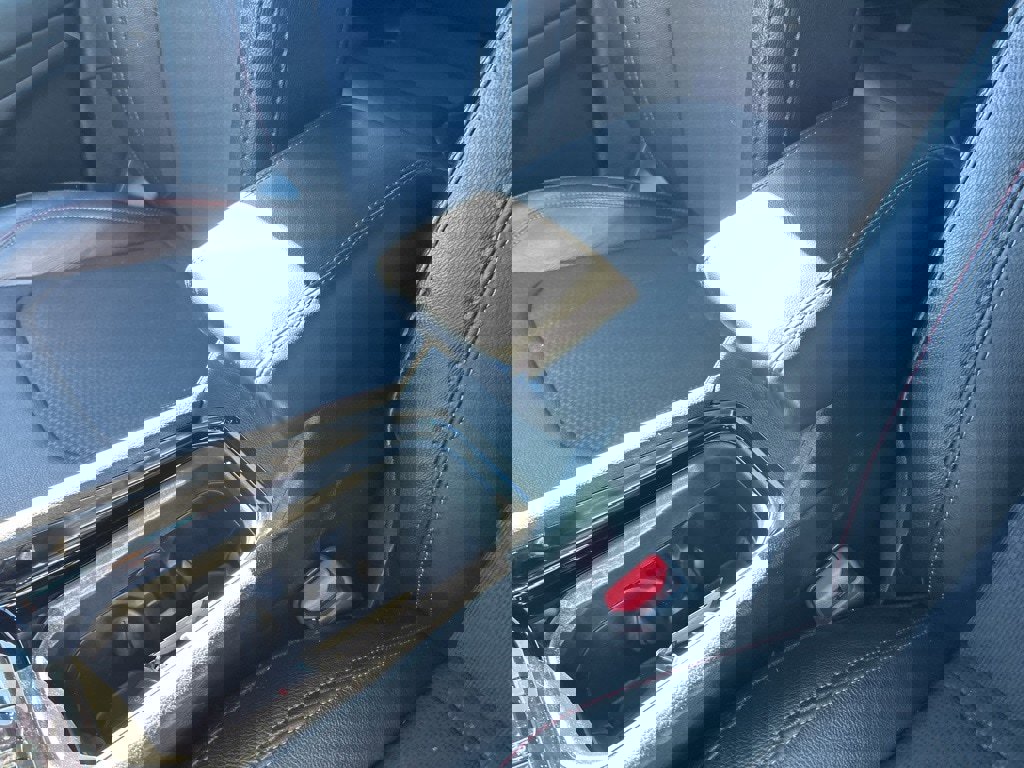 Used 2024 Jeep Compass Trailhawk w/ Trailhawk Convenience Group image 30