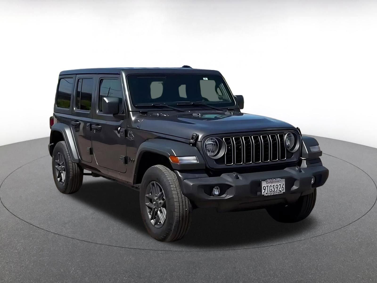 Used 2025 Jeep Wrangler Sport S image 3