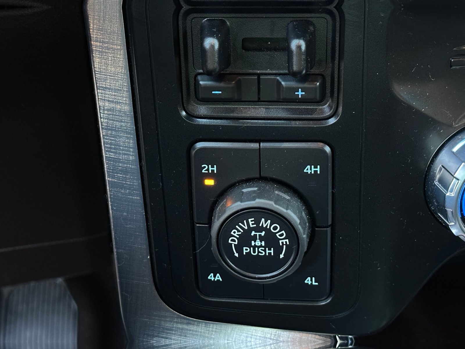 Used 2023 Ford F150 King Ranch w/ Equipment Group 601A High AWD/4WD image 29