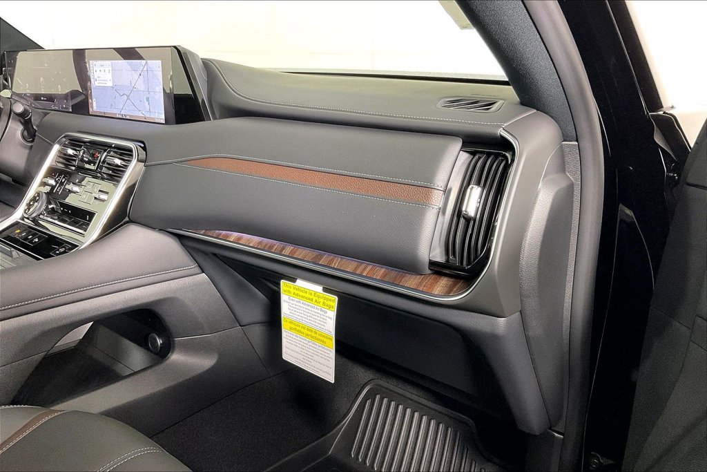 New 2026 Nissan Armada SL w/ Captain's Chari Seat Package AWD/4WD image 18