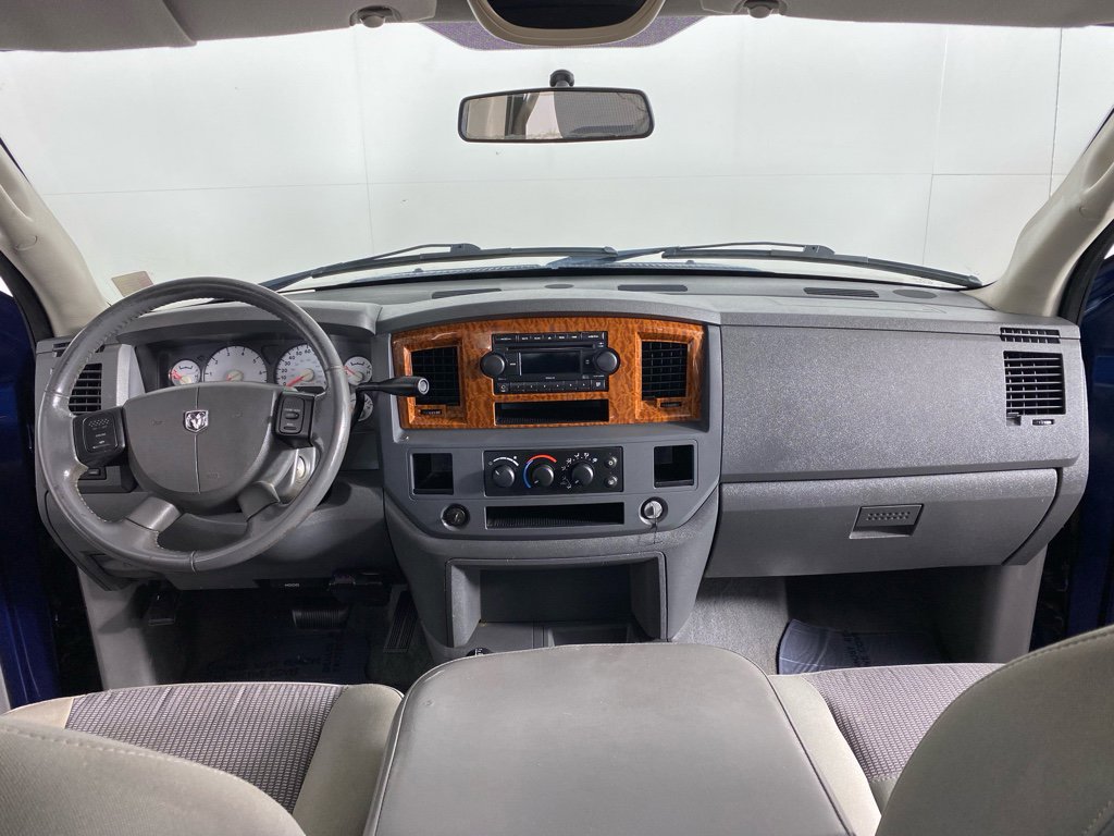 Used 2006 Dodge Ram 2500 Truck SLT image 5
