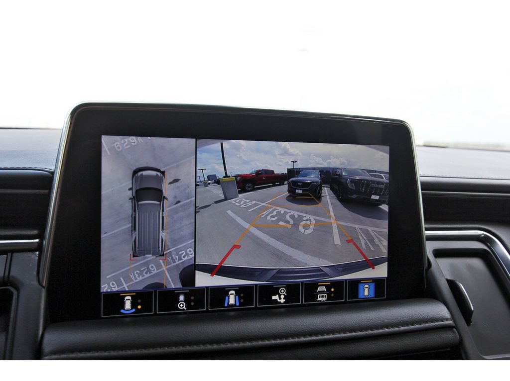 Used 2021 Chevrolet Suburban High Country w/ Premium Package AWD/4WD image 22