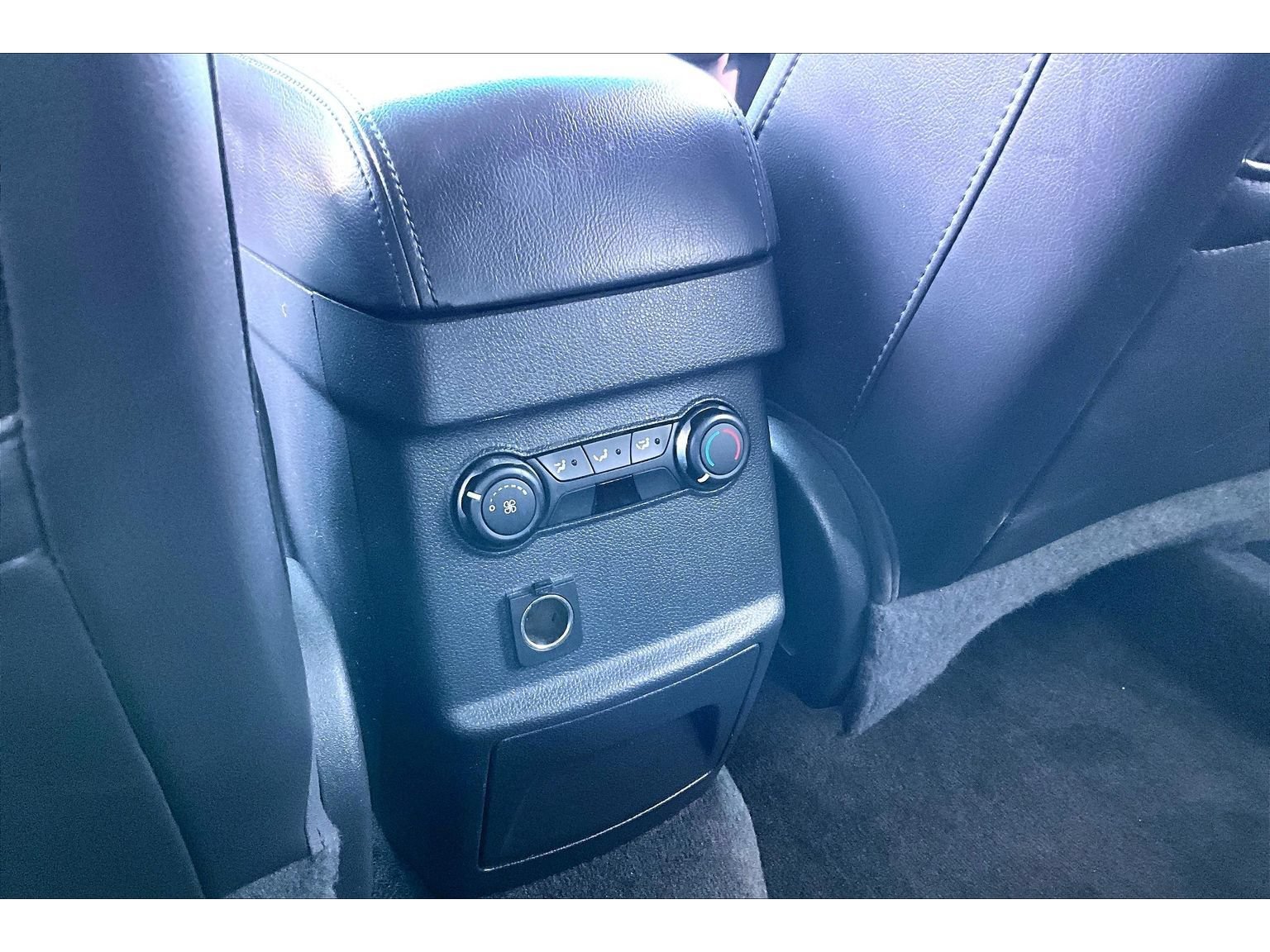 Used 2012 Ford Explorer XLT AWD/4WD image 13