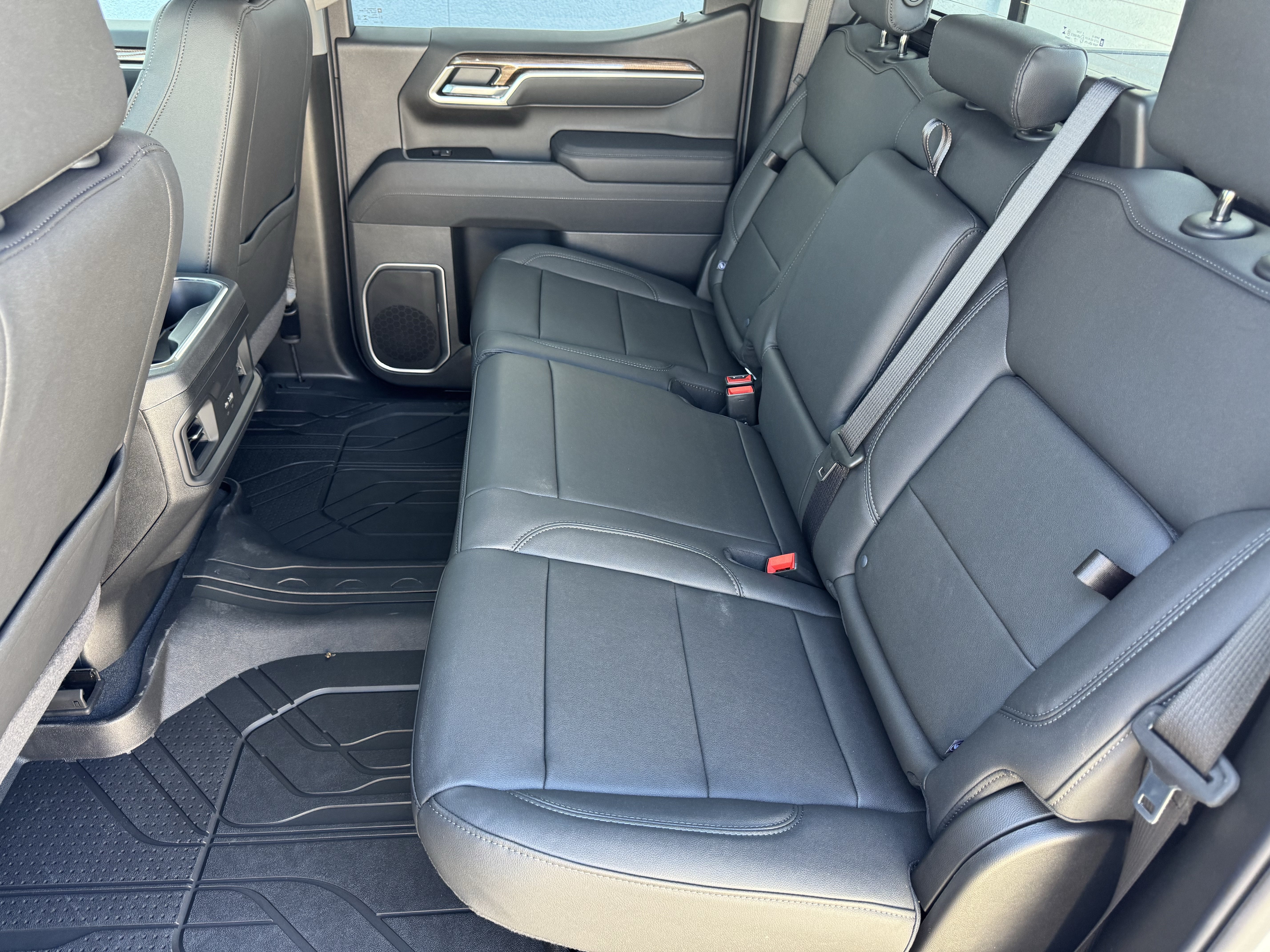 New 2026 Chevrolet Silverado 1500 RST AWD/4WD image 16