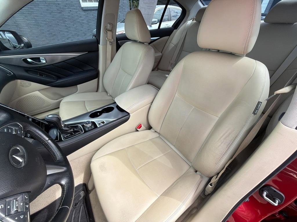 Used 2015 INFINITI Q50 Premium RWD image 31