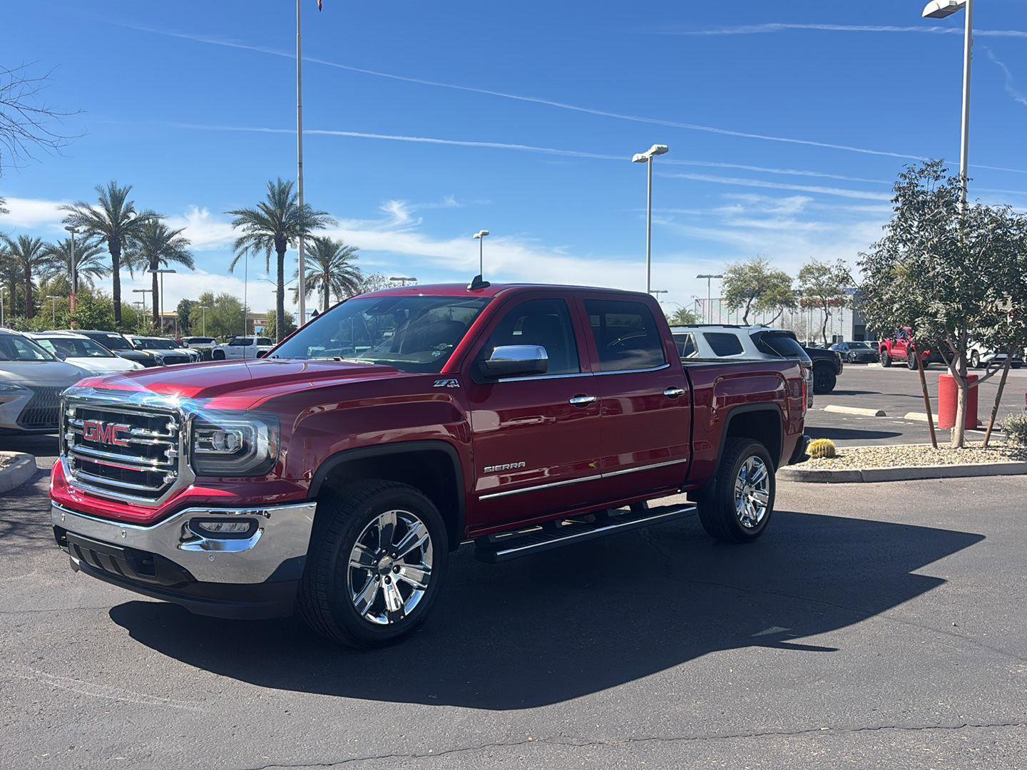 Used 2018 GMC Sierra 1500 SLT image 3