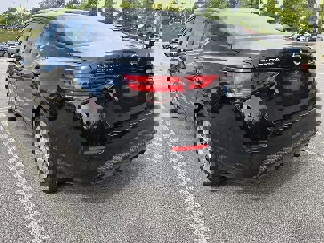 Used 2020 Nissan Sentra S image 21