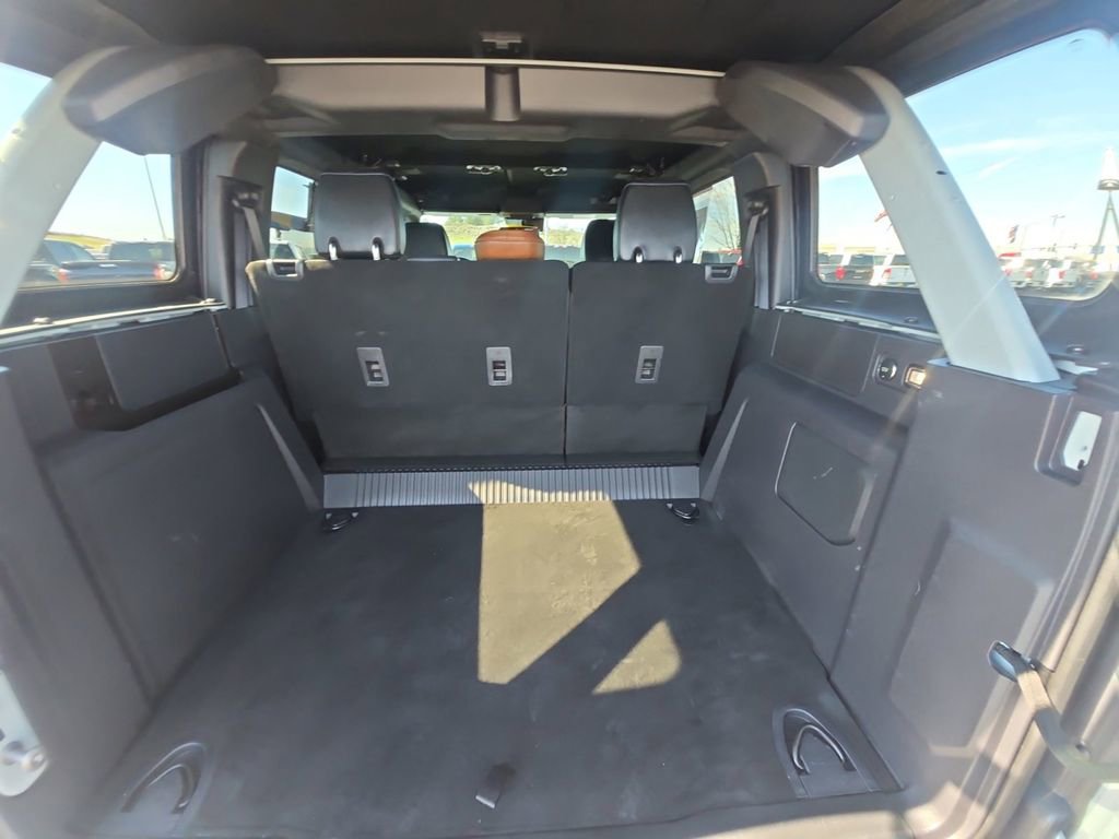 Used 2023 Ford Bronco Outer Banks w/ Sasquatch Package image 16