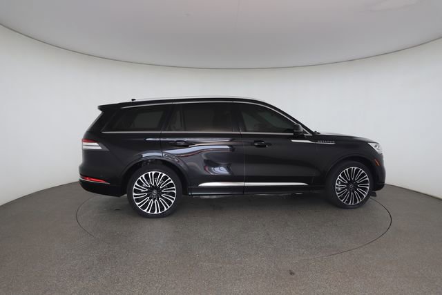 Used 2023 Lincoln Aviator Black Label AWD/4WD image 22