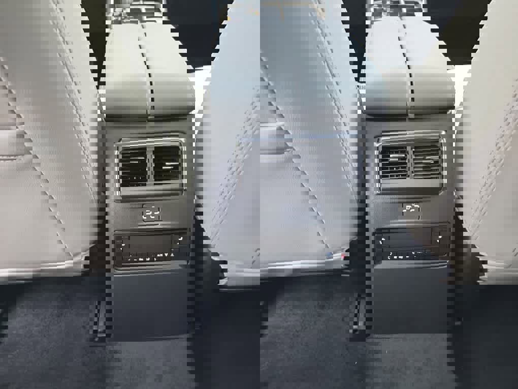 New 2026 MAZDA CX-90 3.3 Turbo w/ Preferred Package image 19