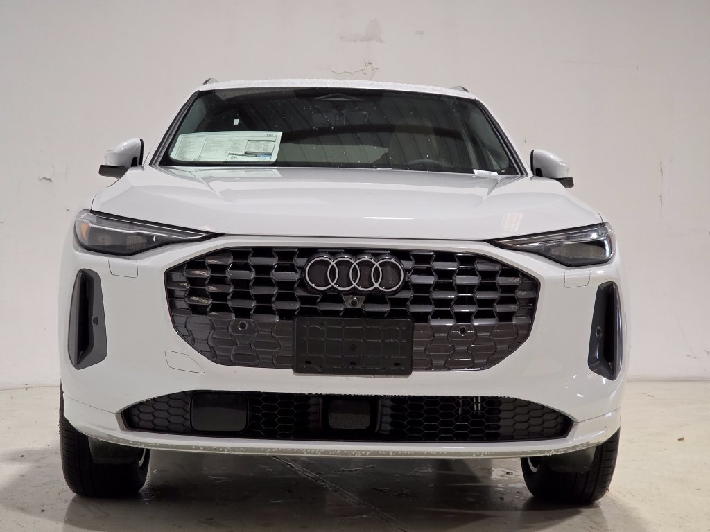 New 2026 Audi Q5 Premium Plus AWD/4WD image 2