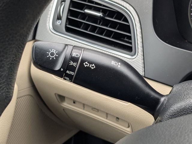 Used 2017 Hyundai Sonata SE image 28