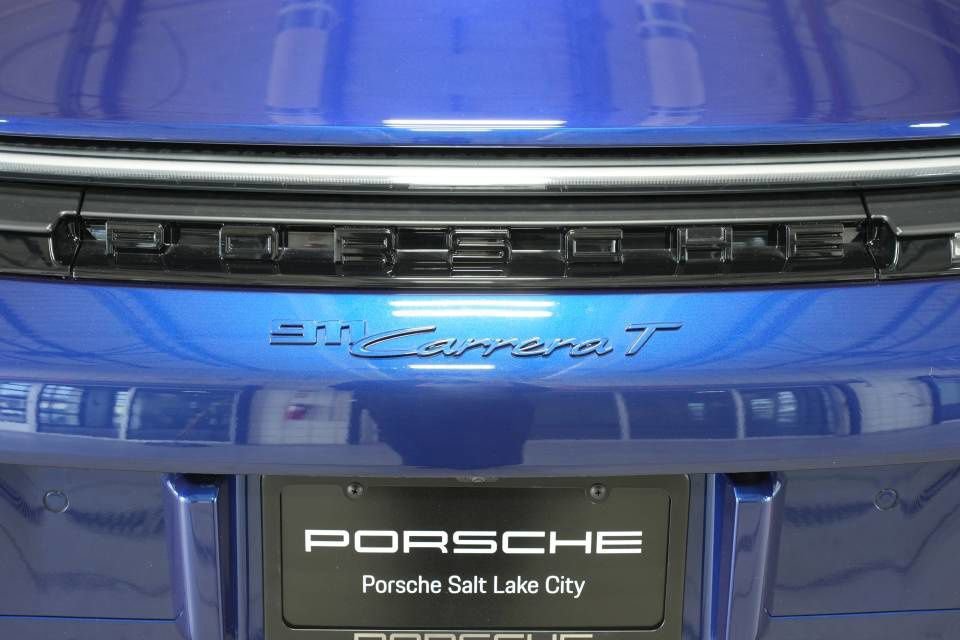 Certified 2026 Porsche 911 Carrera T image 41