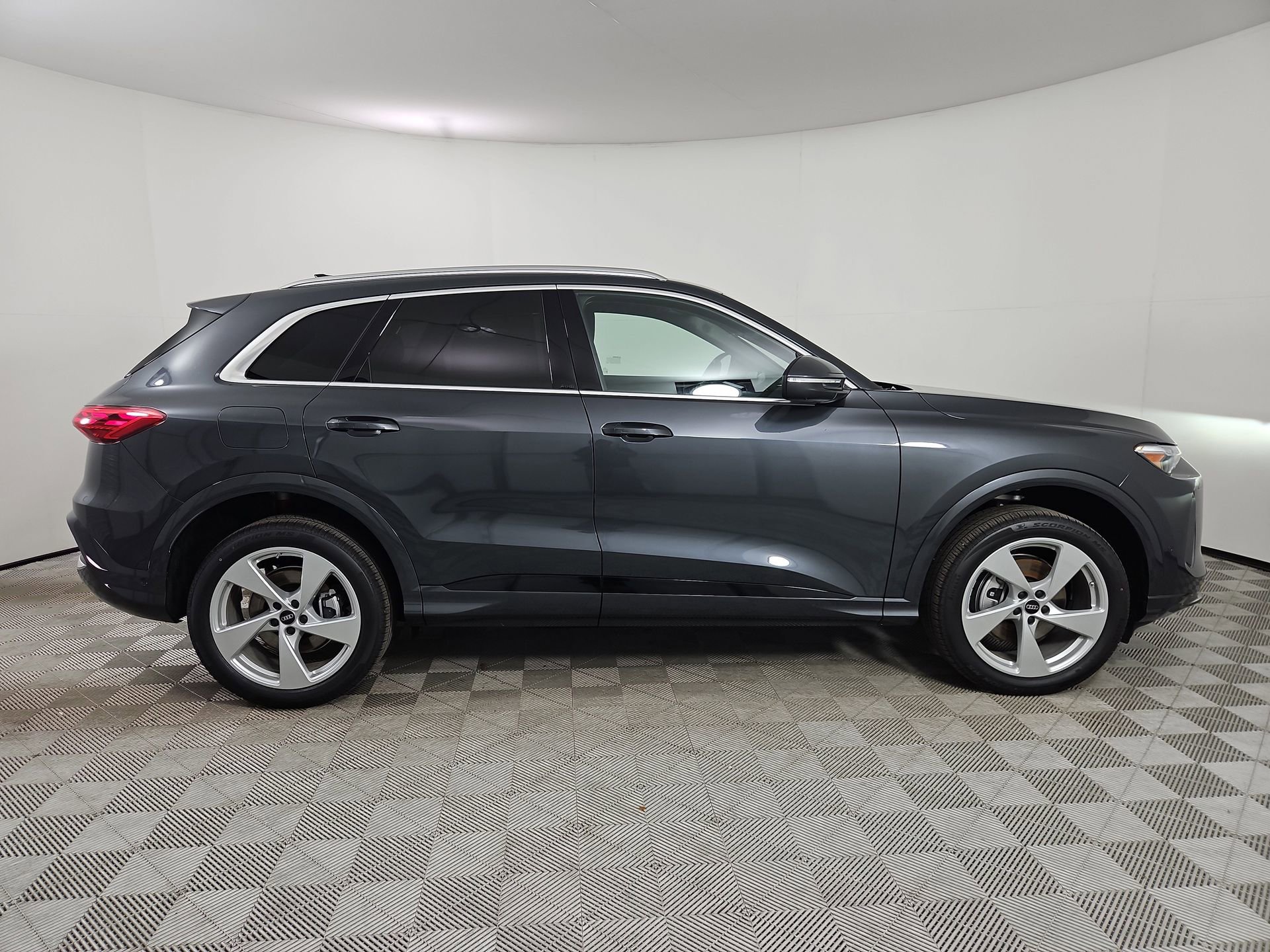 New 2026 Audi Q5 Premium Plus AWD/4WD image 8