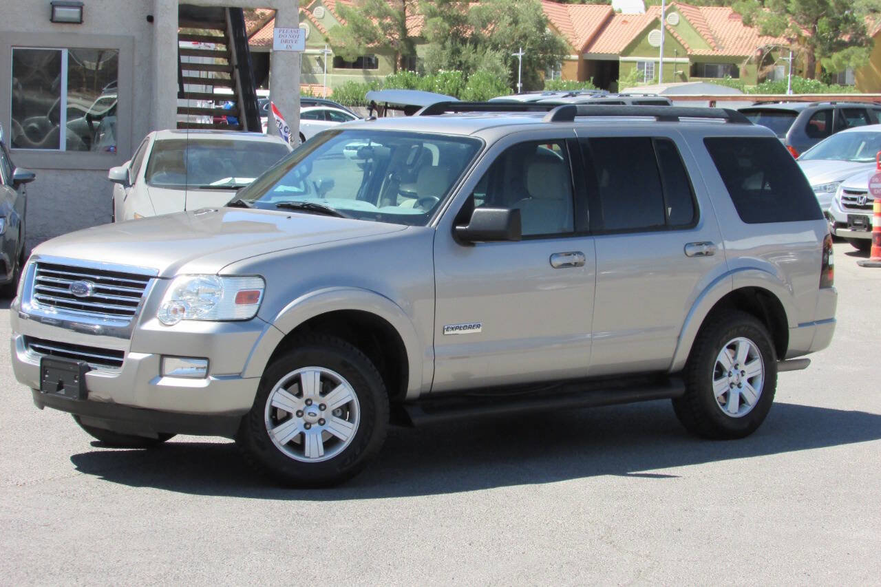 Used 2008 Ford Explorer XLT