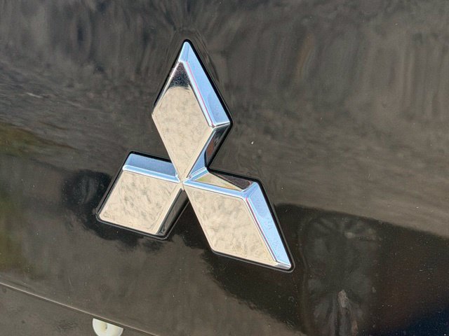 New 2026 Mitsubishi Outlander SE FWD image 12