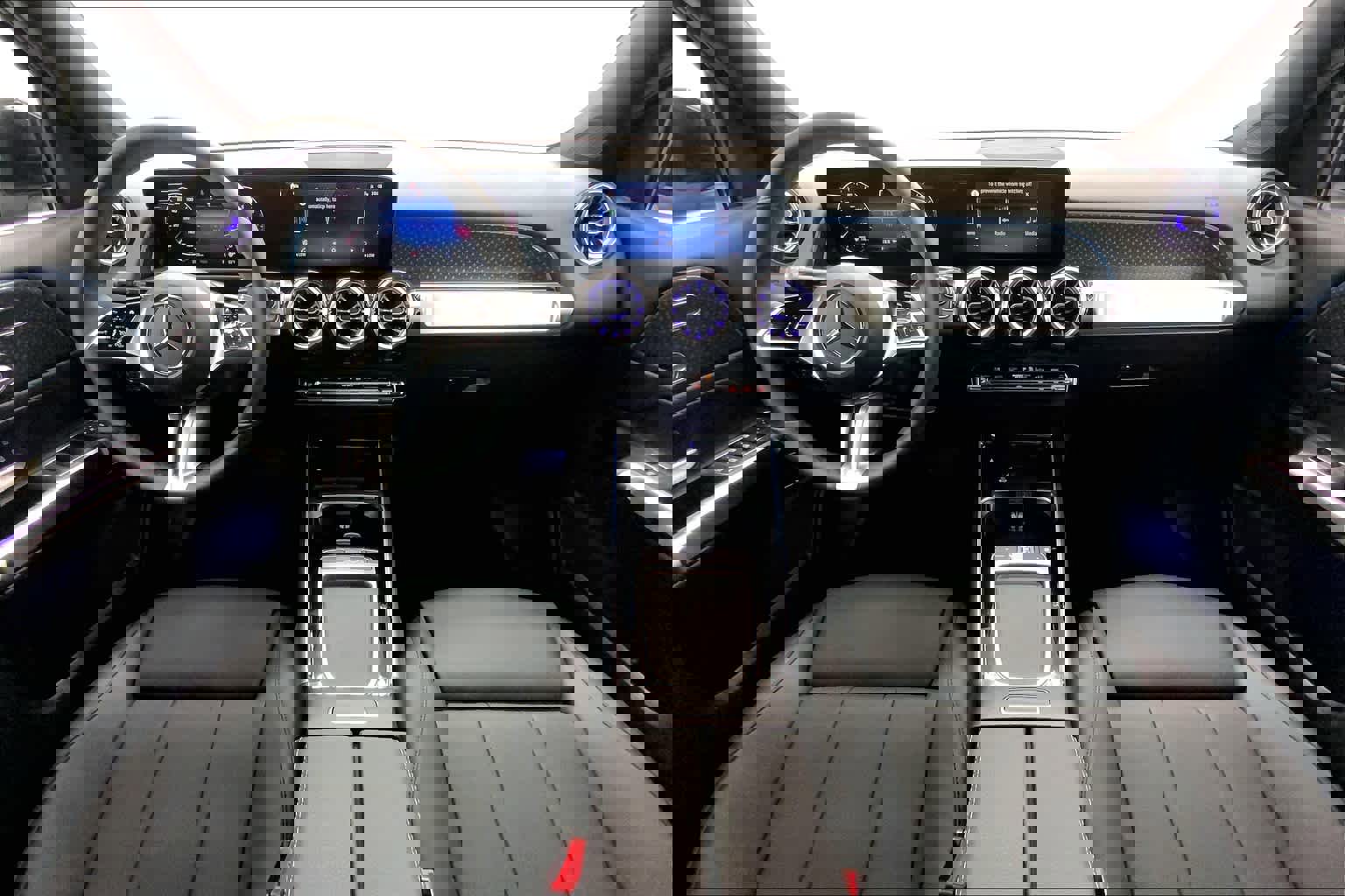 Certified 2024 Mercedes-Benz GLB 250 image 15