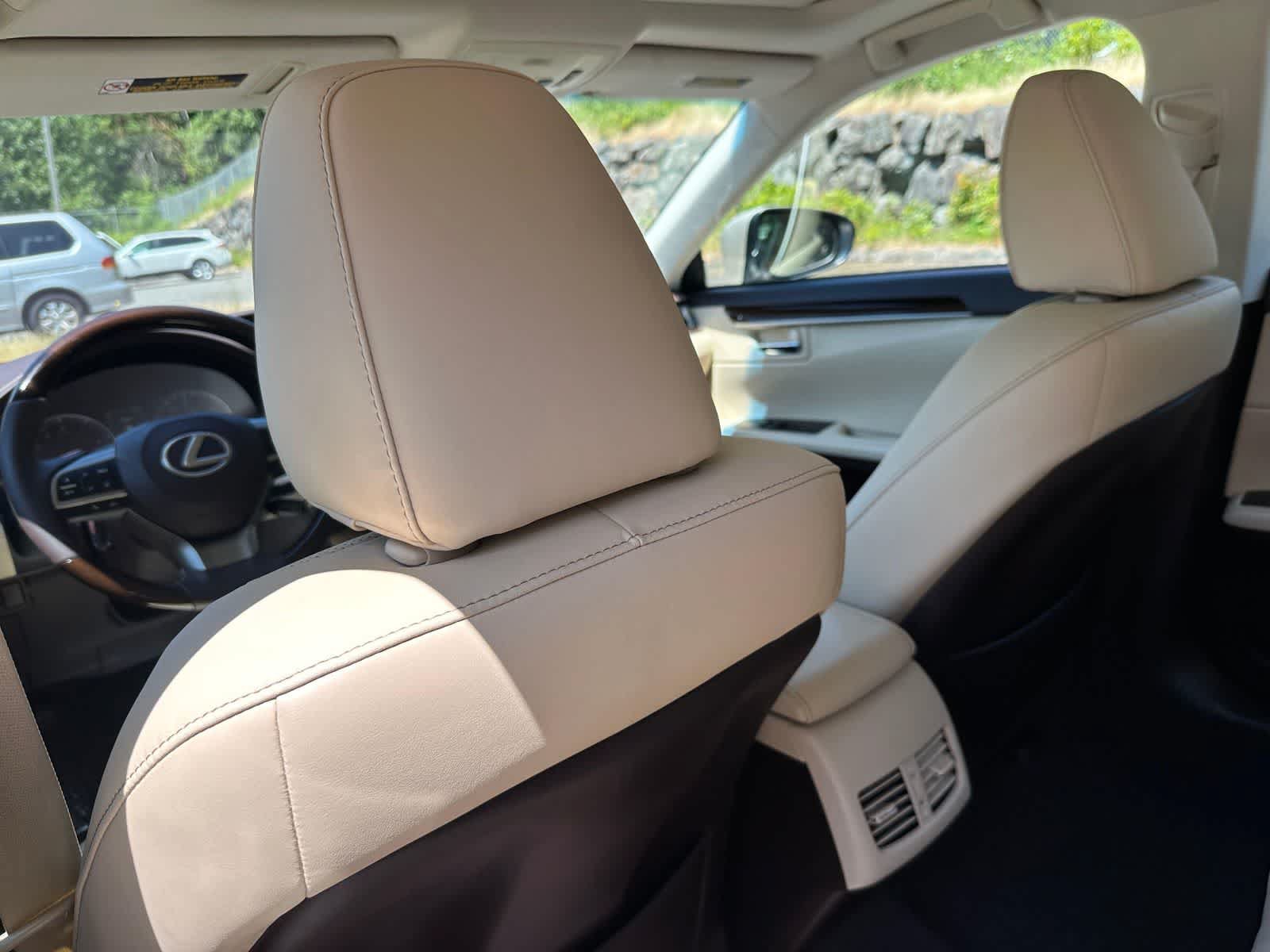 Used 2017 Lexus ES 350 w/ Navigation System Package FWD image 10