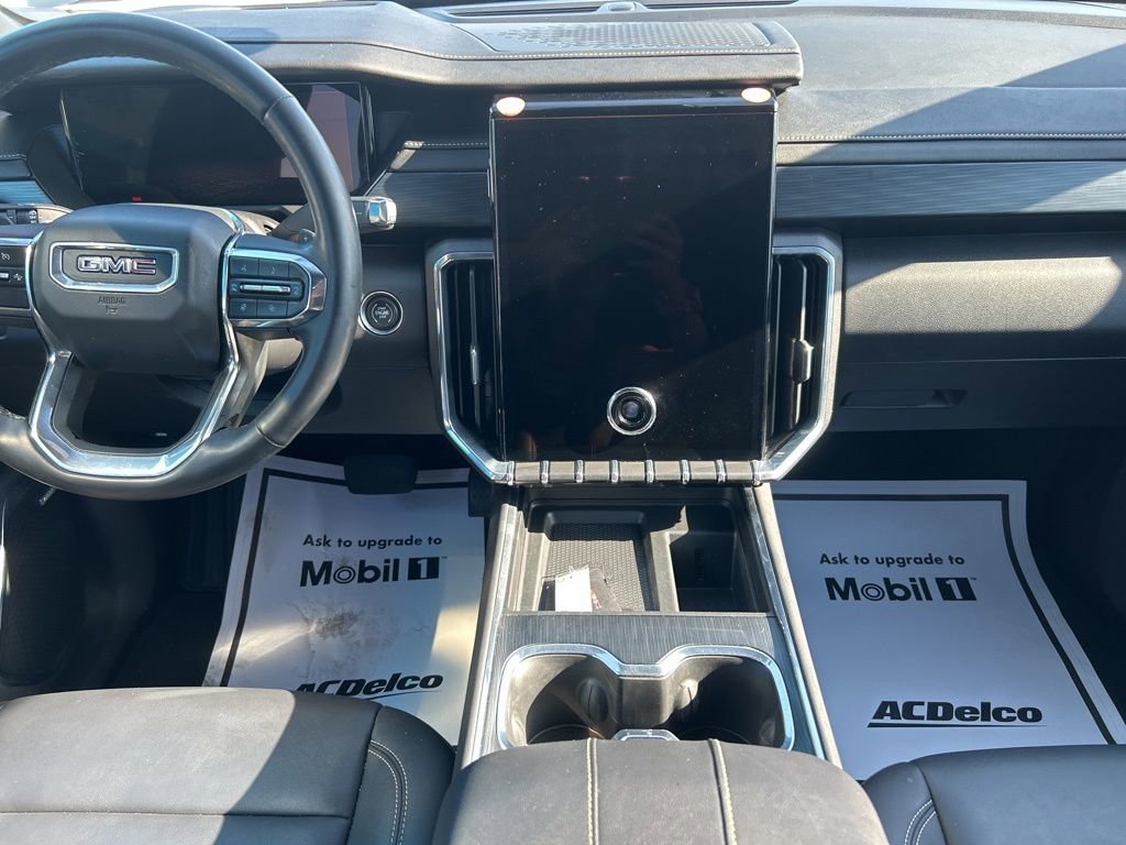 Used 2024 GMC Acadia Elevation image 21