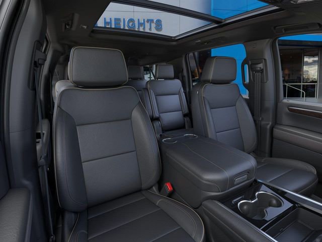 New 2026 Chevrolet Suburban Premier w/ Sun And Tow Package AWD/4WD image 16