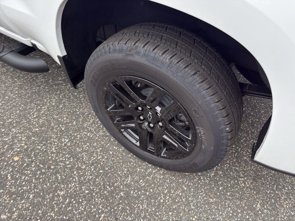 New 2025 Chevrolet Silverado 1500 RST w/ Rally Edition image 24