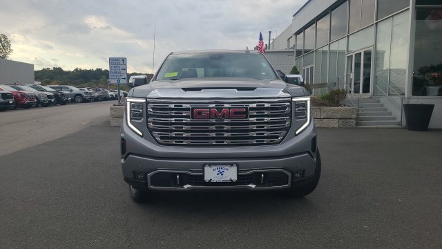 New 2026 GMC Sierra 1500 Denali w/ Denali Reserve Package AWD/4WD image 2
