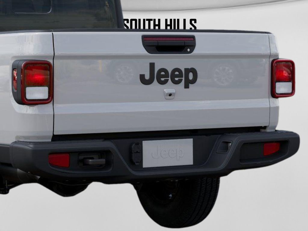 New 2026 Jeep Gladiator Sport AWD/4WD image 13