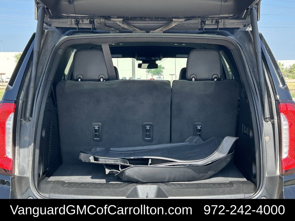 Used 2023 GMC Yukon SLT w/ SLT Luxury Package image 36
