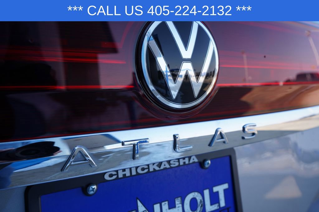 Used 2025 Volkswagen Atlas SE image 5