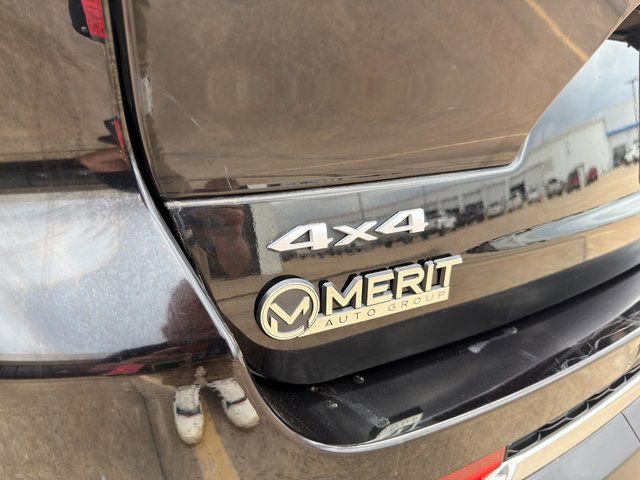 Used 2024 Jeep Grand Cherokee L Limited w/ Luxury Tech Group II AWD/4WD image 14