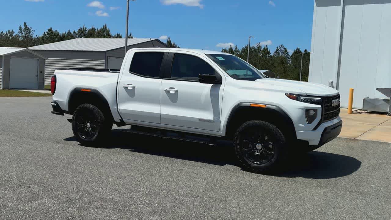 Used 2024 GMC Canyon Elevation w/ Trailering Package image 2