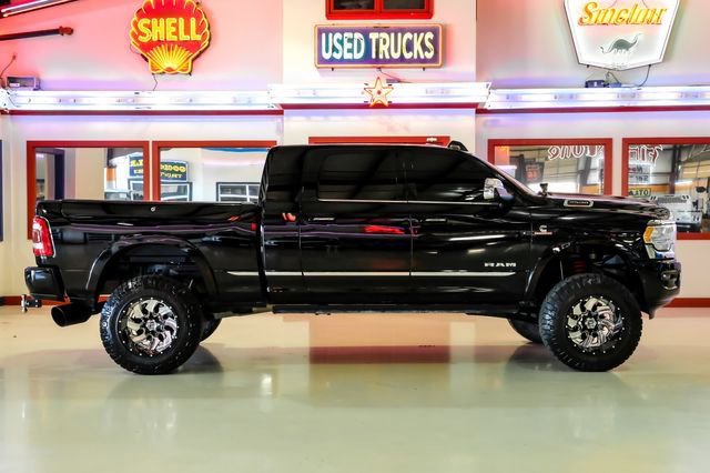 Used 2019 RAM 2500 Limited AWD/4WD image 11