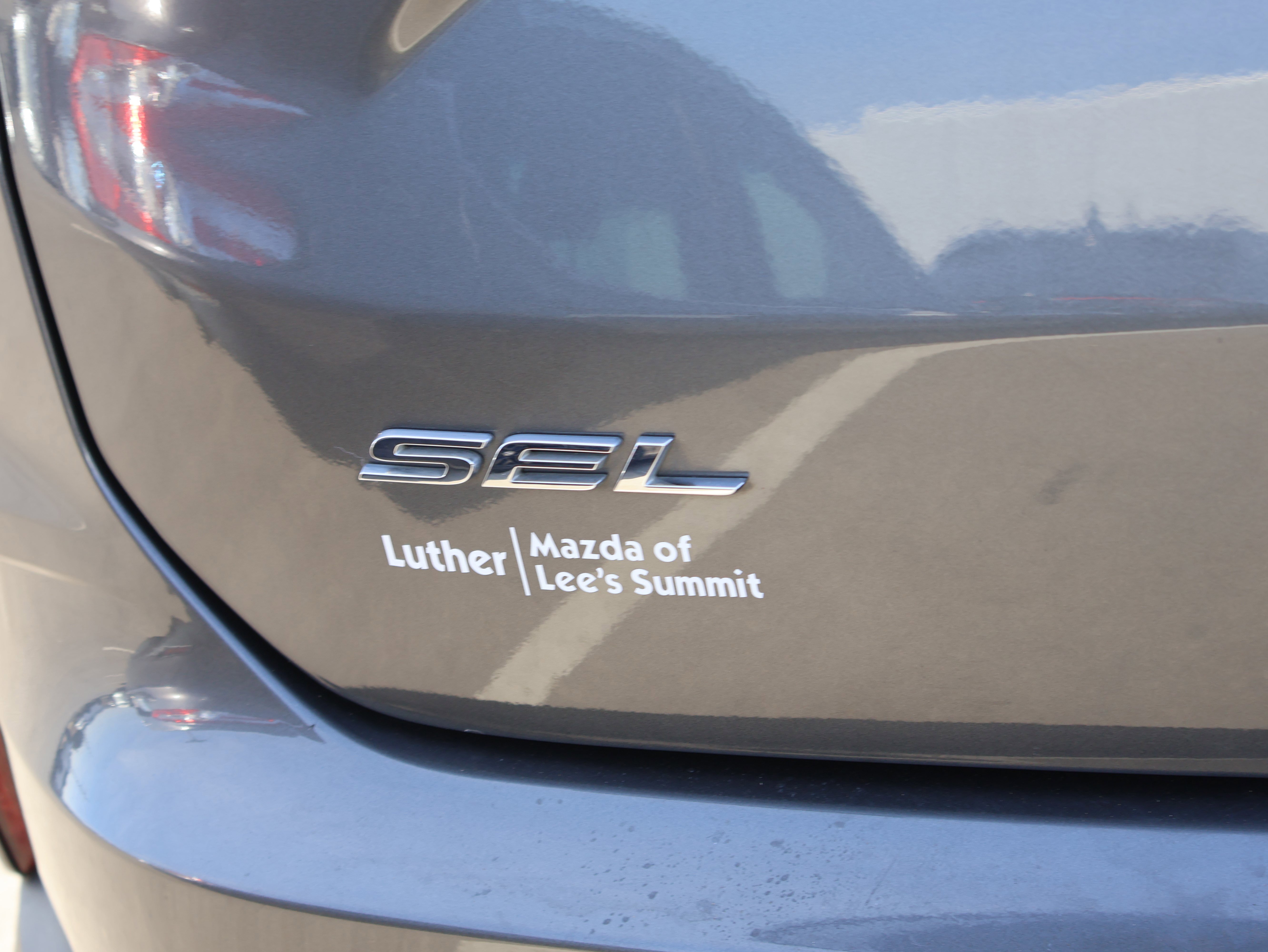 Used 2022 Ford Edge SEL image 18