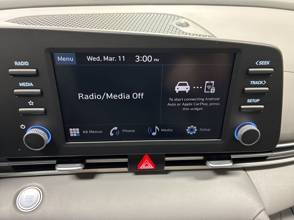 New 2026 Hyundai Elantra Sport FWD image 17