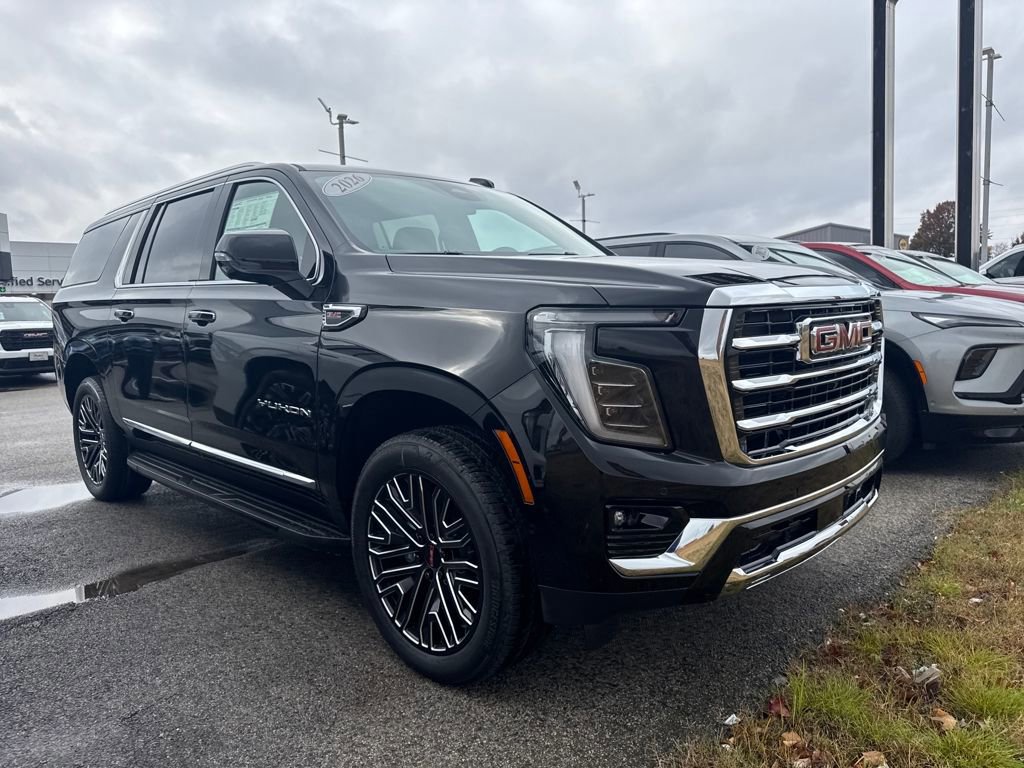 New 2026 GMC Yukon XL Elevation image 3