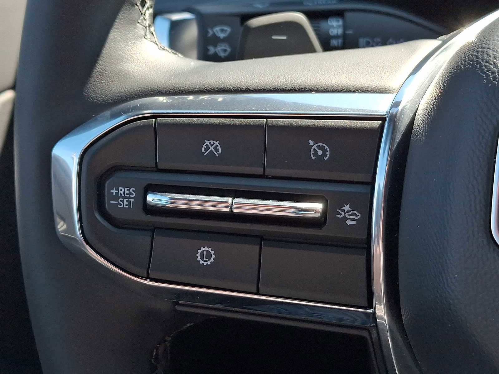 Certified 2026 GMC Acadia Elevation w/ Black Edition image 24