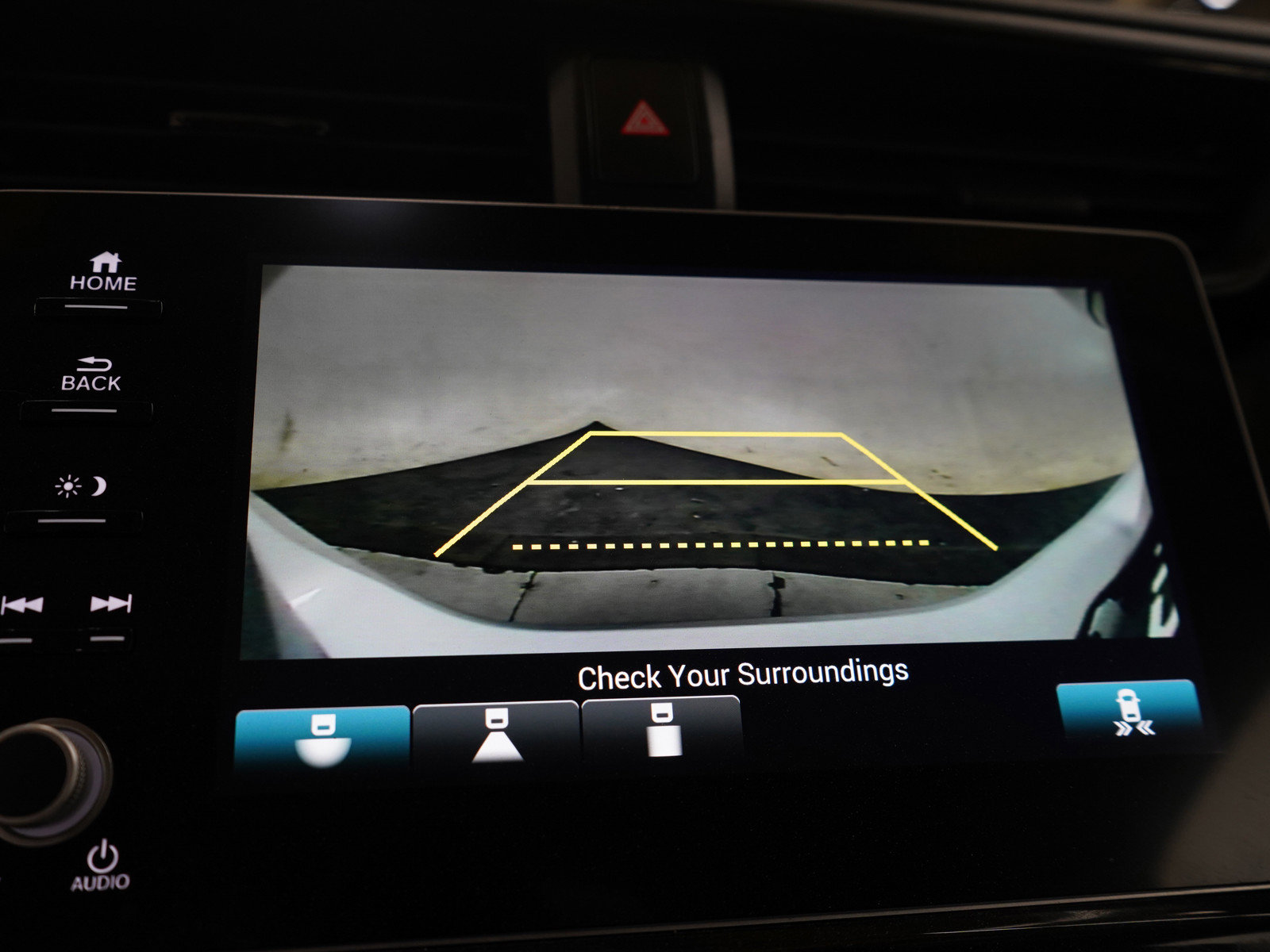 Used 2021 Honda Insight EX image 25