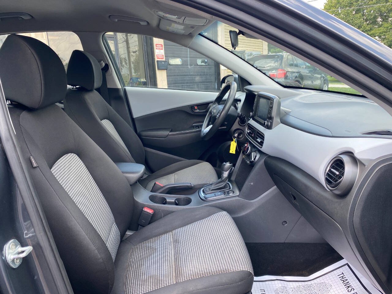 Used 2020 Hyundai Kona SE AWD/4WD image 29