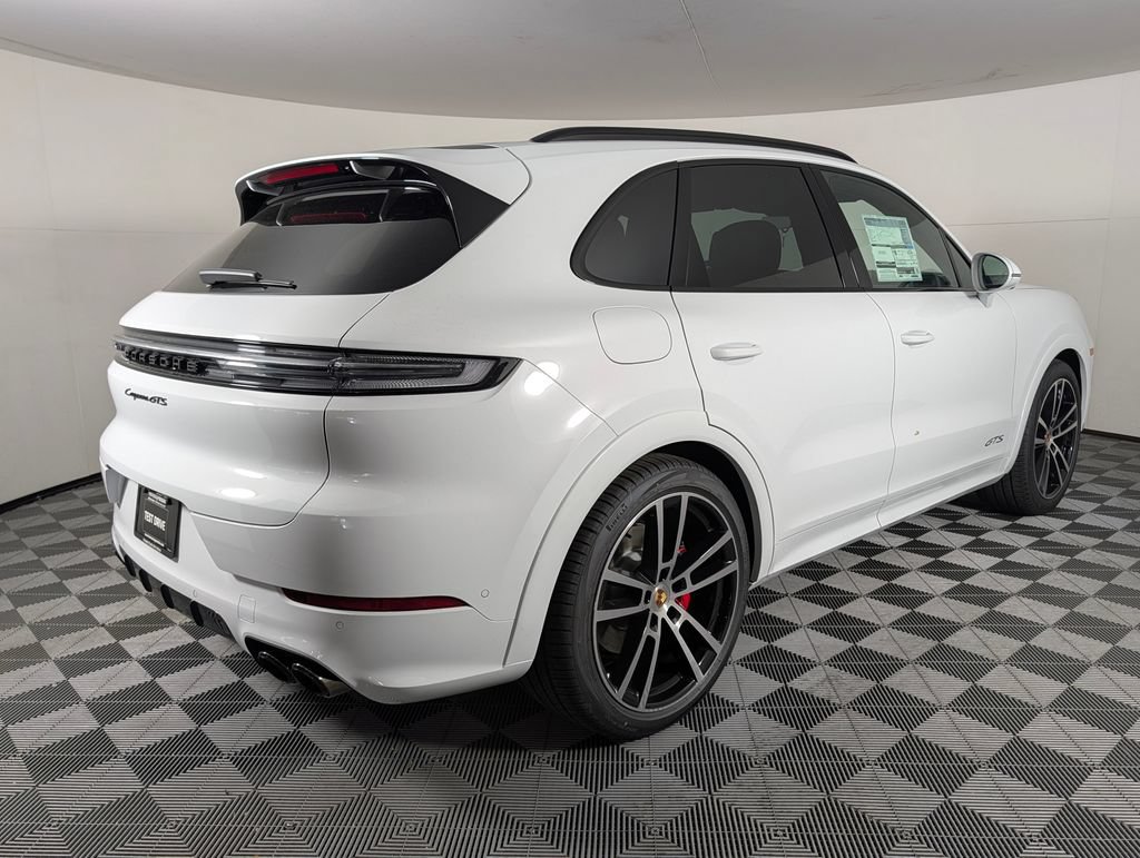 New 2026 Porsche Cayenne GTS AWD/4WD image 7