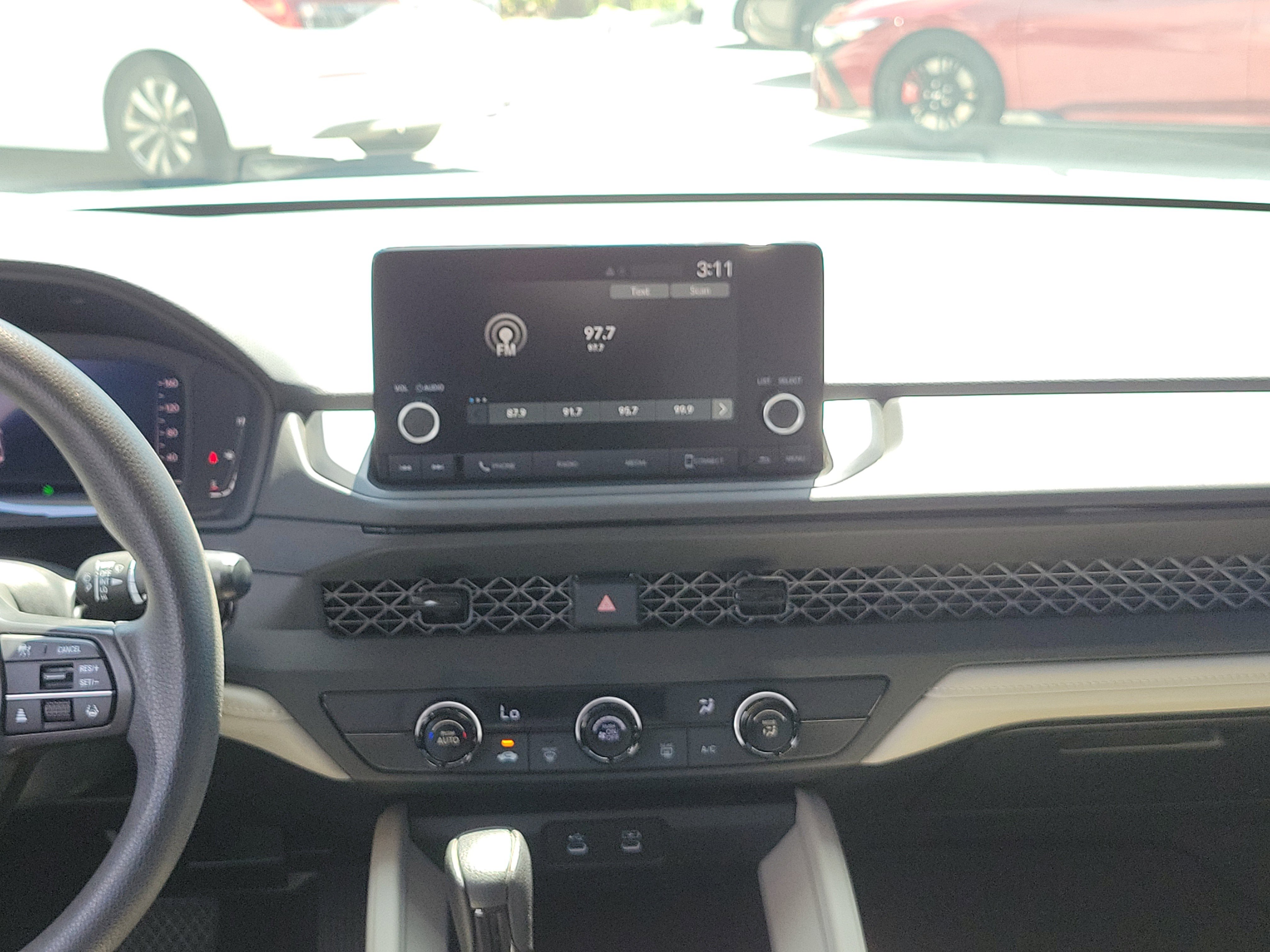 Used 2023 Honda Accord LX image 17