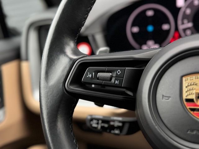 Certified 2024 Porsche Cayenne S image 22