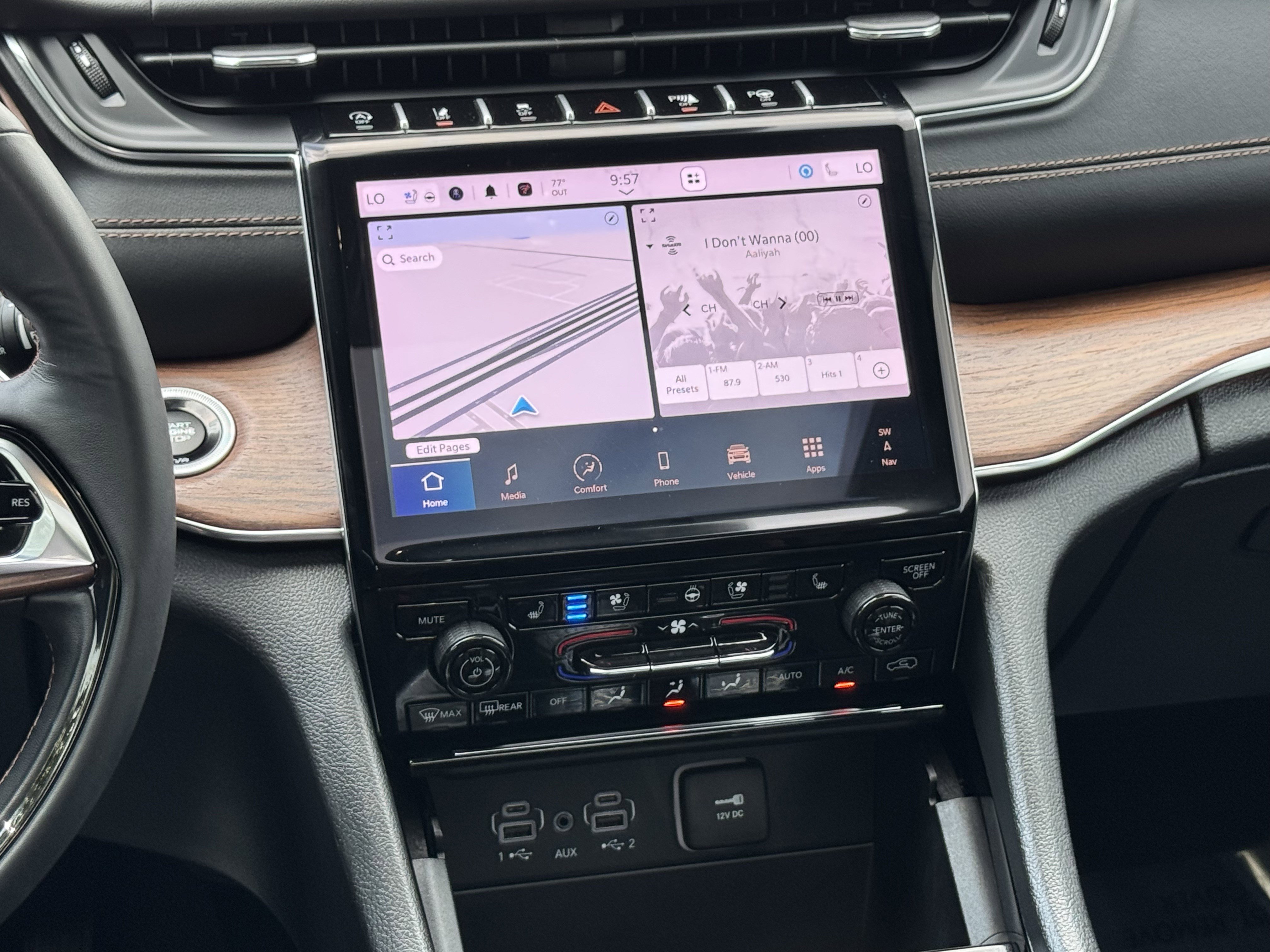 Used 2024 Jeep Grand Cherokee L Summit w/ High Altitude Package image 17