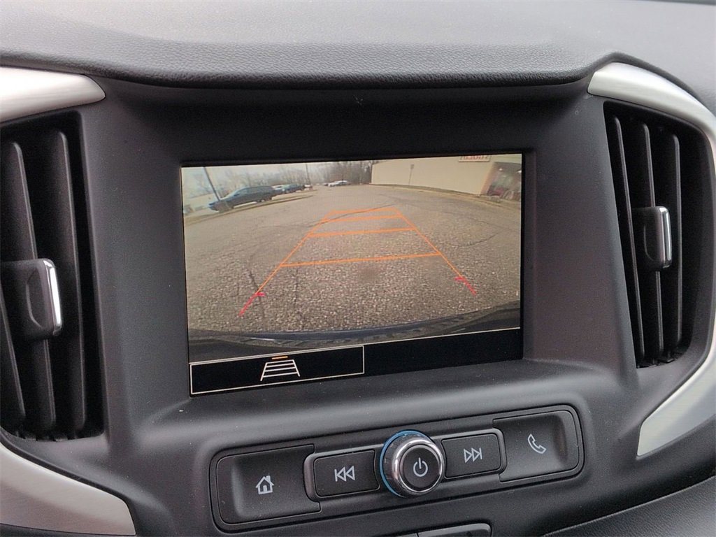 Used 2023 GMC Terrain SLE w/ Driver Convenience Package image 24