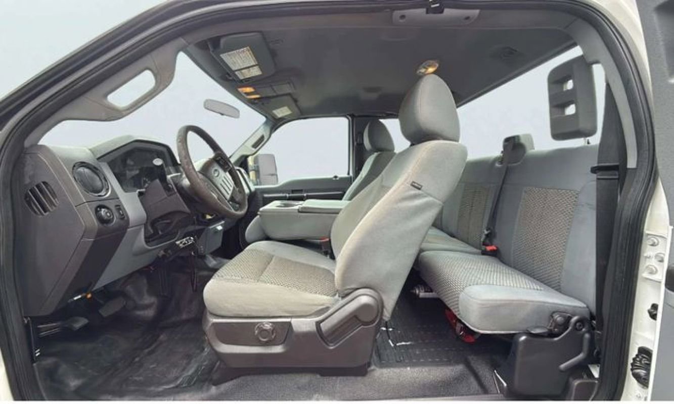 Used 2014 Ford F250 XL w/ Power Equipment Group RWD image 12
