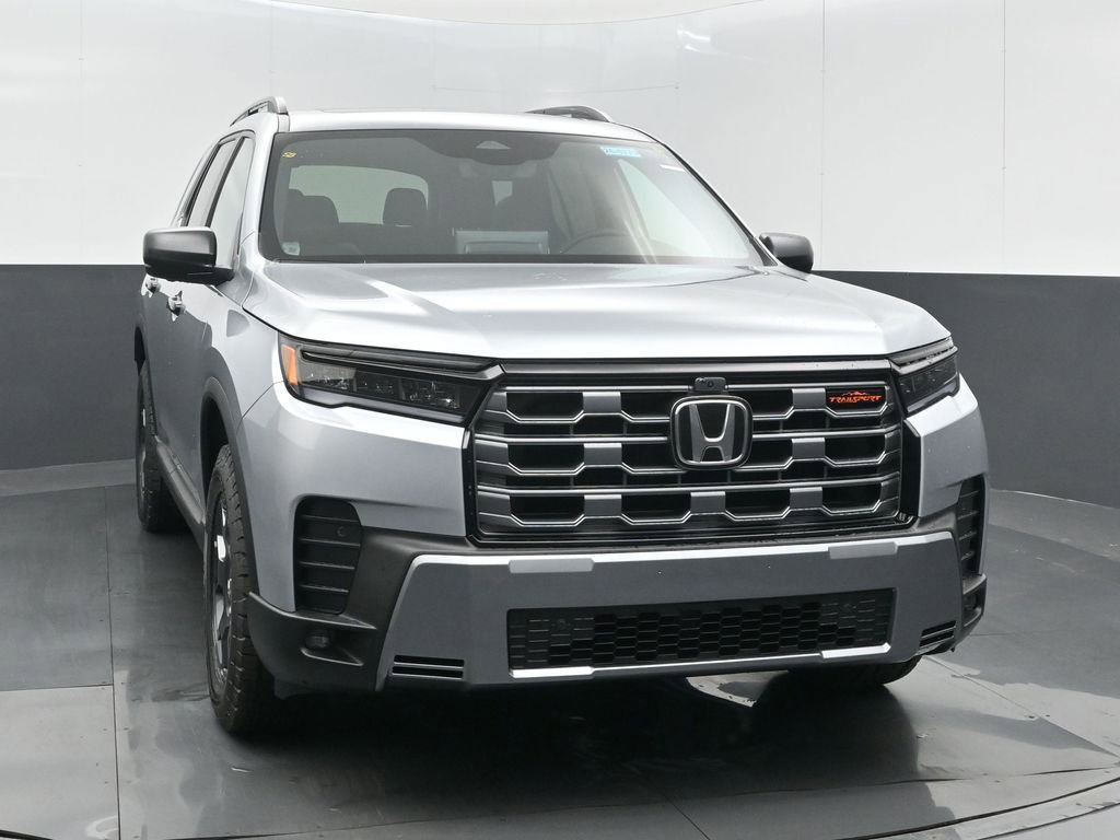 New 2026 Honda Pilot TrailSport image 4