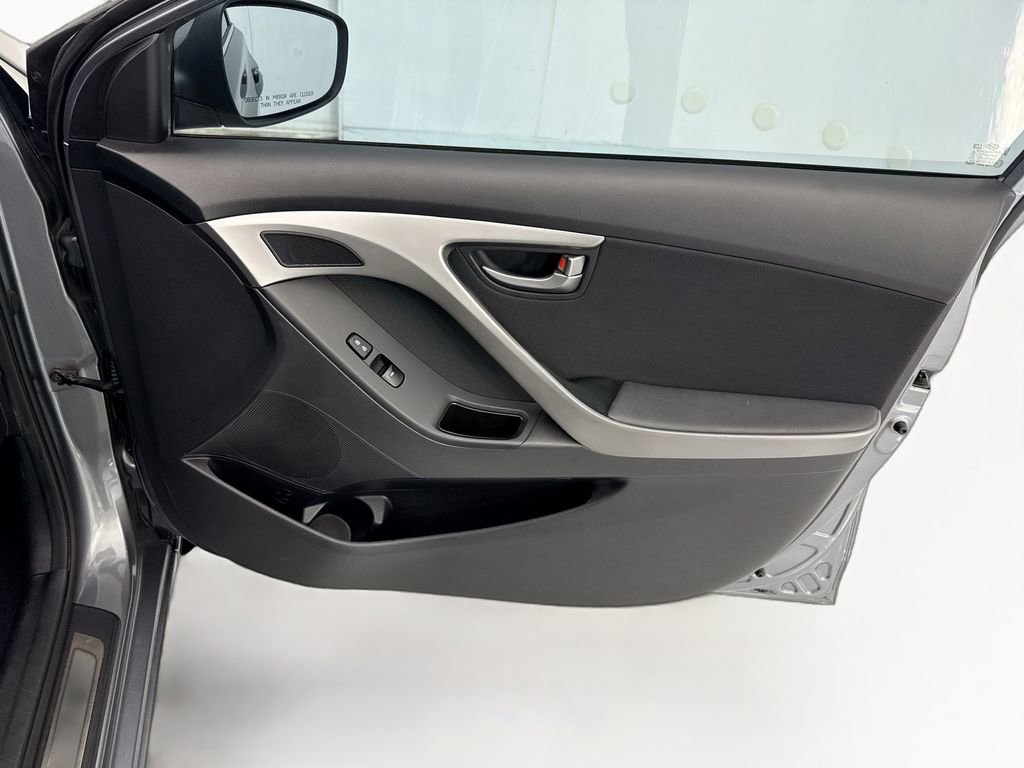 Used 2016 Hyundai Elantra Value Edition FWD image 23